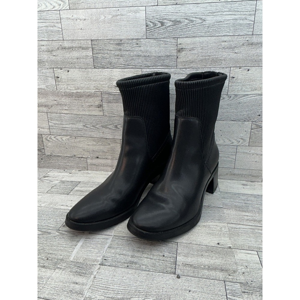 Clarks Leigh Holly Boots Womens Size 8.5 Black Leather Block Heel Zipper Comfort